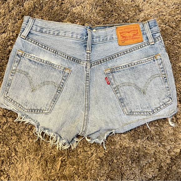 Levi Strauss shorts - Picture 3 of 5